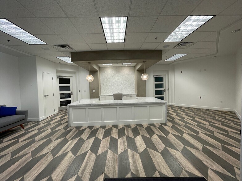 More Photos Of 480-518 W 800 N, Orem Medical For Lease