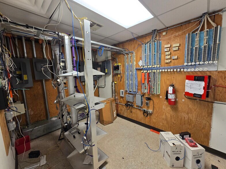 More Photos Of 2408 S 37th St, Temple Office For Sale