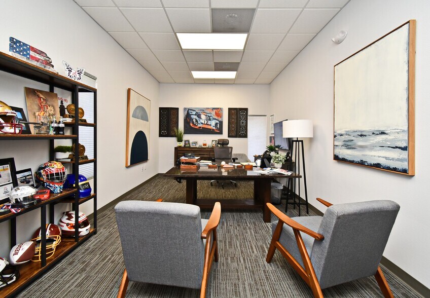 More Photos Of 2575 French Ave, Sanford Loft Creative Space For Sale