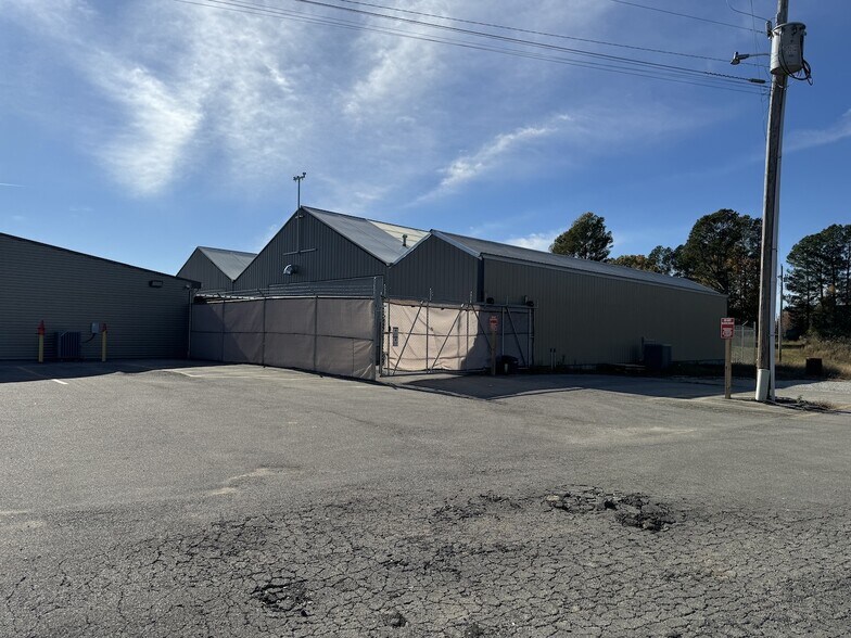 More Photos Of 12001 US 49, Brookland Storefront Retail Office For Sale