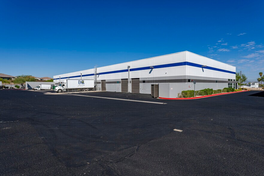 More Photos Of 4401 E Baseline Rd, Phoenix Light Distribution For Lease