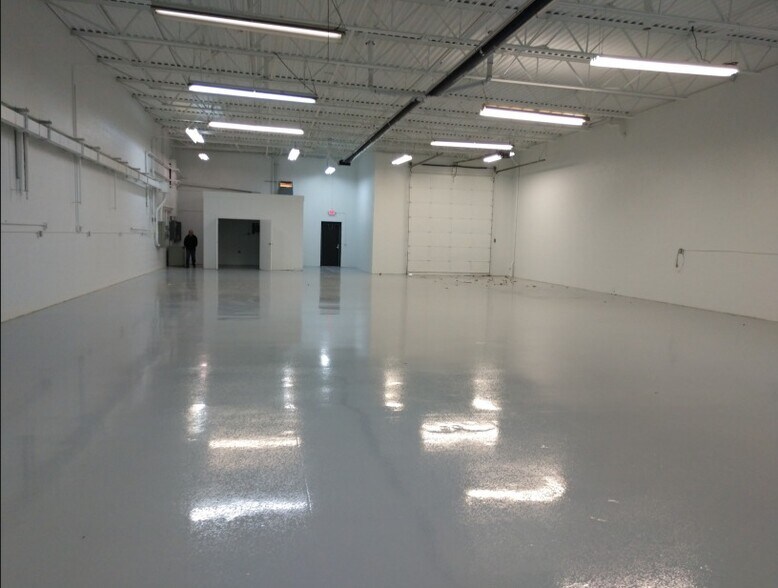 More Photos Of 44396 Reynolds Dr, Clinton Township Warehouse For Sale