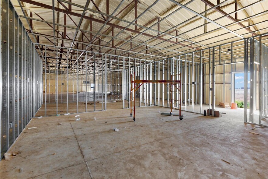 More Photos Of 20040 Grasslands Ln, Ordway Warehouse For Sale