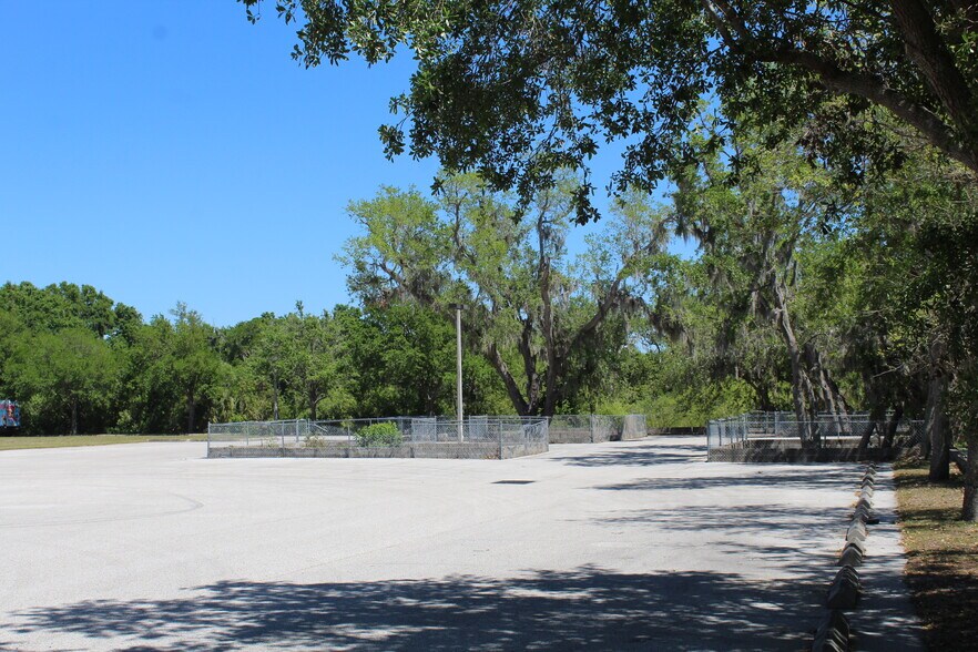 More Photos Of 6528 US-301 Hwy, Riverview Land For Sale