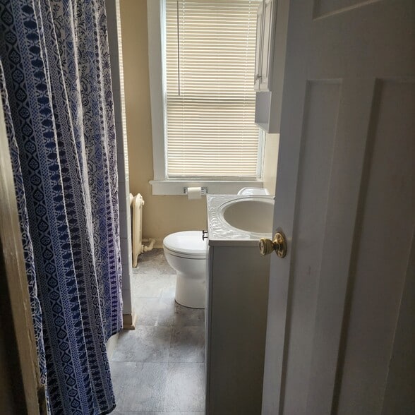 More Photos Of 401 N Spring St, Independence Apartments For Sale