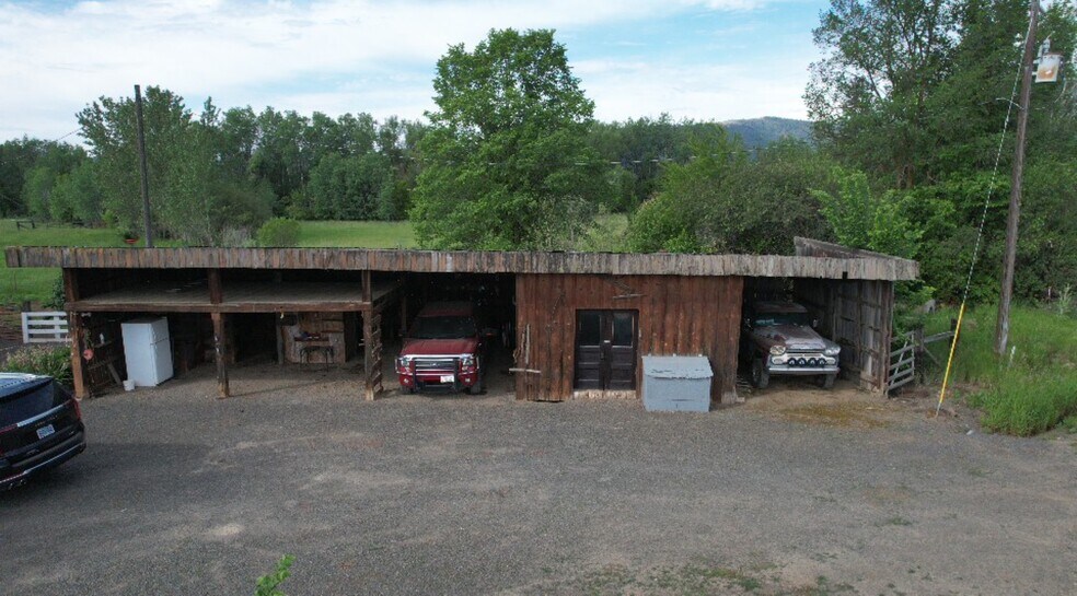 More Photos Of 38594 Sunny Dell Ln, Halfway Land For Sale