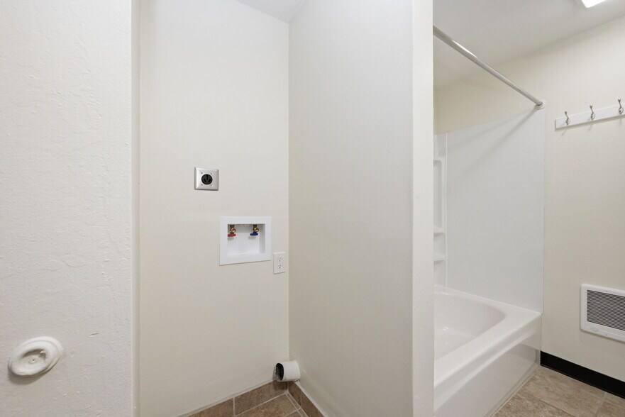 More Photos Of West 18th Ave & Bailey Hill Road, Eugene Apartments For Sale