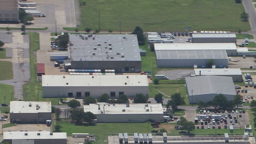 Primary Photo Of 5400 SW 33rd St, Oklahoma City Warehouse For Lease