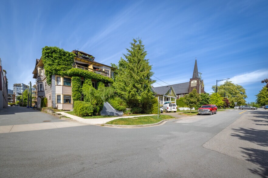 More Photos Of 160-166 10th St E, North Vancouver Land For Sale