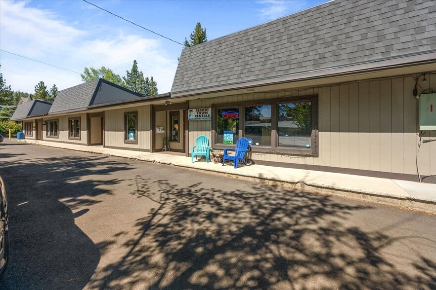 More Photos Of 40585 Big Bear Blvd, Big Bear Lake Office For Sale