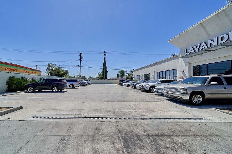 More Photos Of 3046 E Florence Ave, Huntington Park Freestanding For Sale