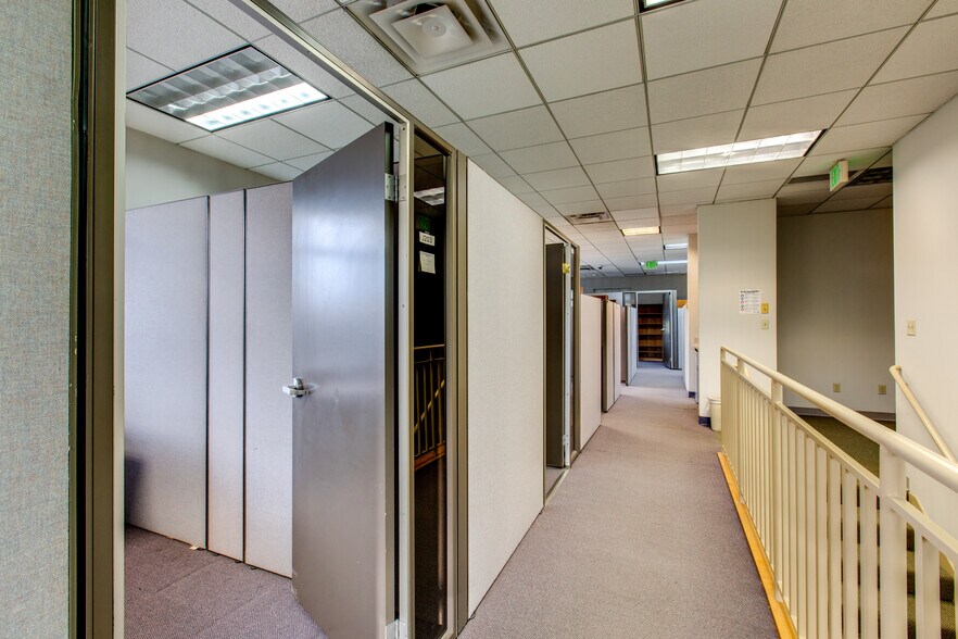 More Photos Of 5878 S Rapp St, Littleton Office For Lease