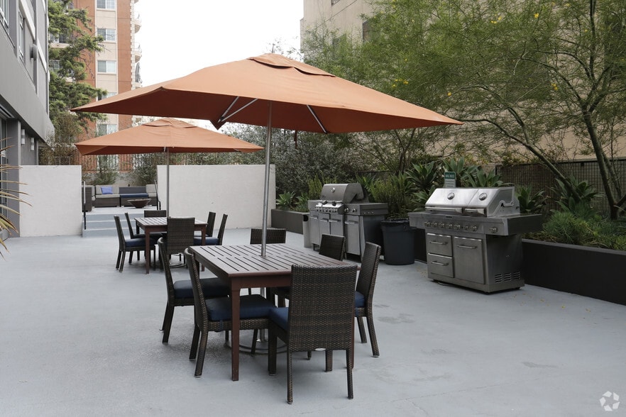 More Photos Of 3460 W 7th St, Los Angeles Apartments For Lease