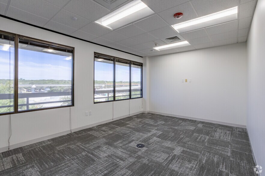 More Photos Of 8501 N Mopac Expy, Austin Office For Lease