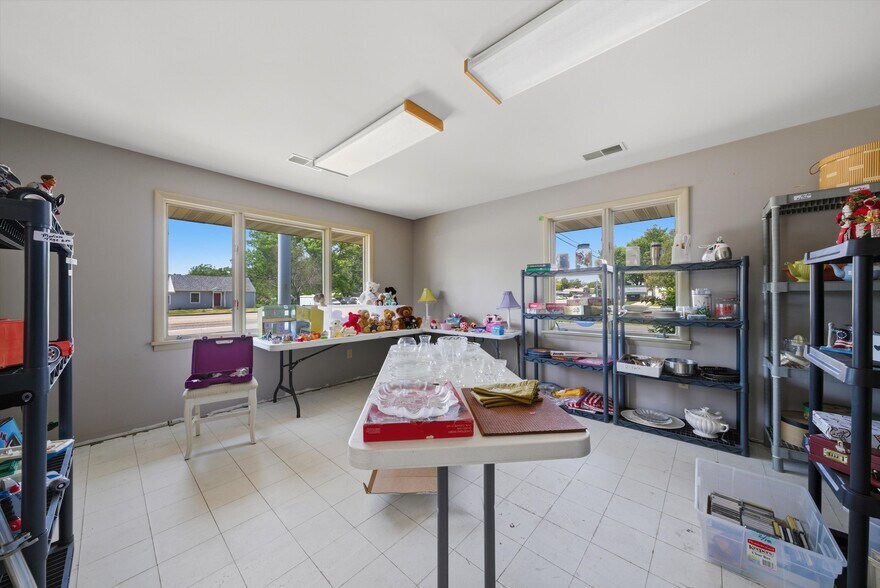 More Photos Of 2304 Plainfield Rd, Crest Hill Medical For Sale