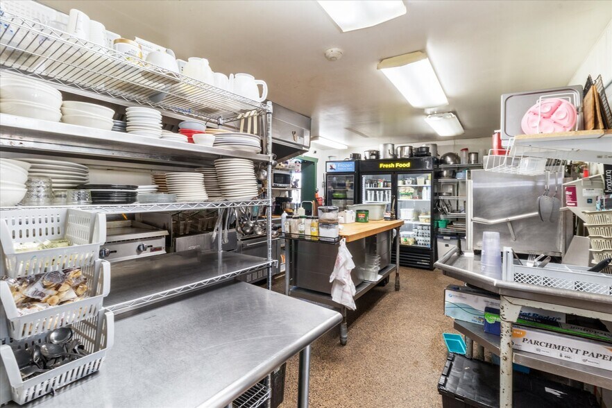 More Photos Of 93 Main St, Dresden Restaurant For Sale