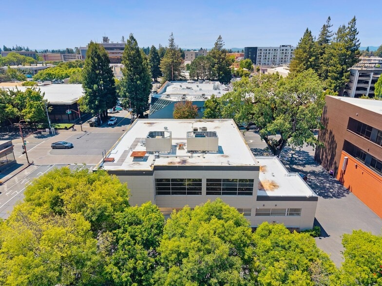 More Photos Of 801 4th St, Santa Rosa Office For Sale