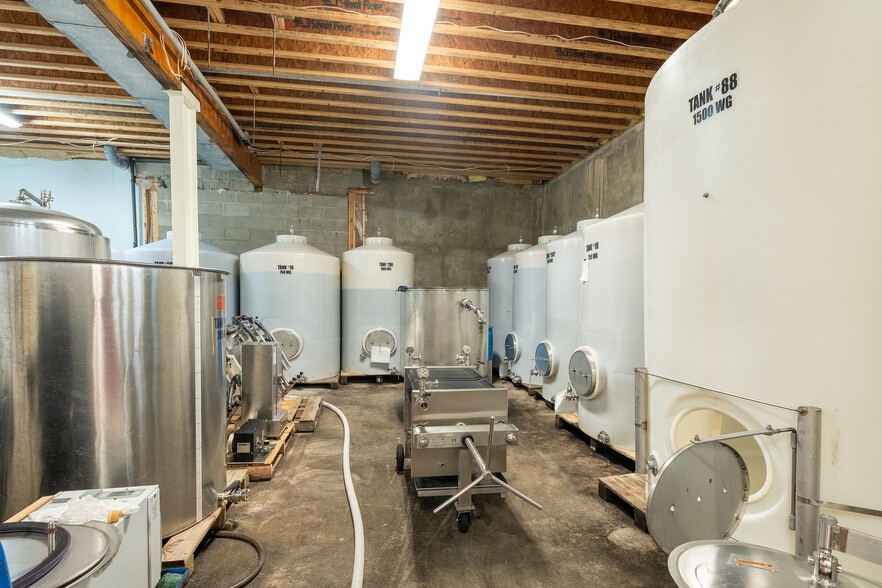 More Photos Of 14931 State Highway 37, Whittington Winery Vineyard For Sale