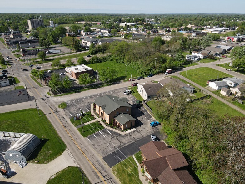 More Photos Of 74 N Orange St, Xenia Medical For Lease