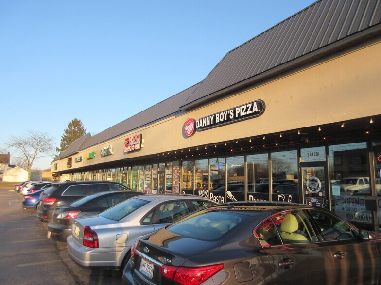 More Photos Of 24101-24201 Lorain Rd, North Olmsted Restaurant For Sale