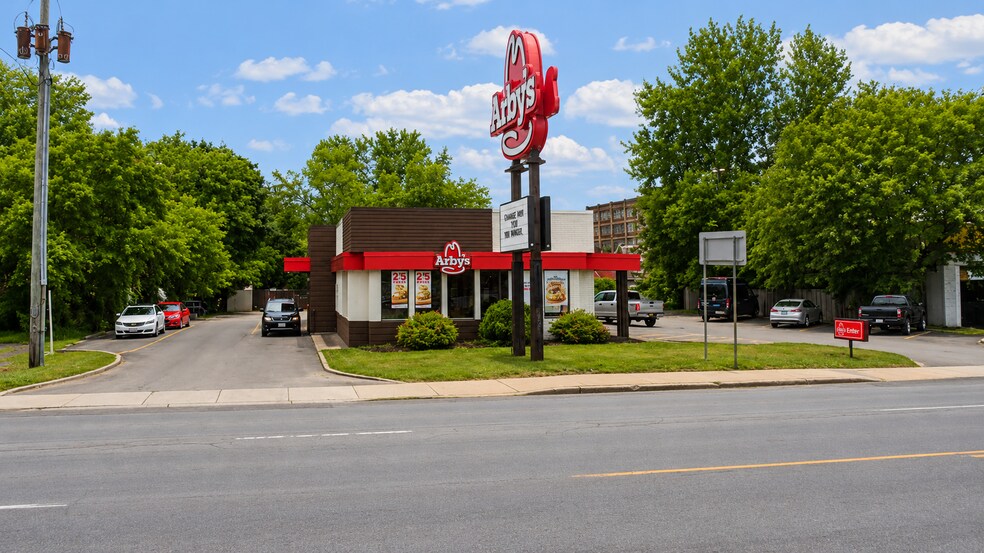 Primary Photo Of 306 State St, Herkimer Freestanding For Sale
