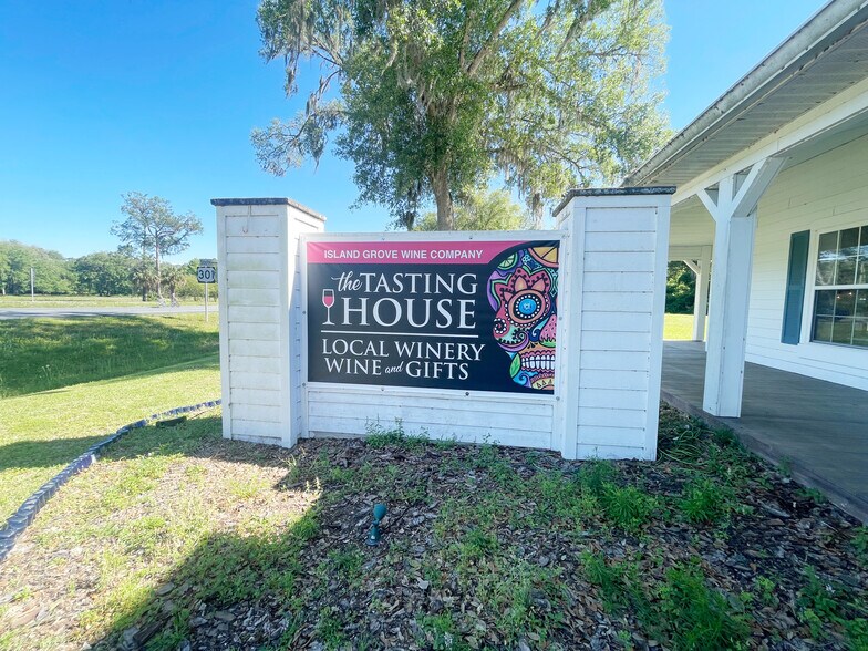 More Photos Of 21848 S County Road 325, Hawthorne Restaurant For Sale