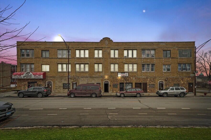 More Photos Of 4300-4310 W 16th St, Chicago Apartments For Sale