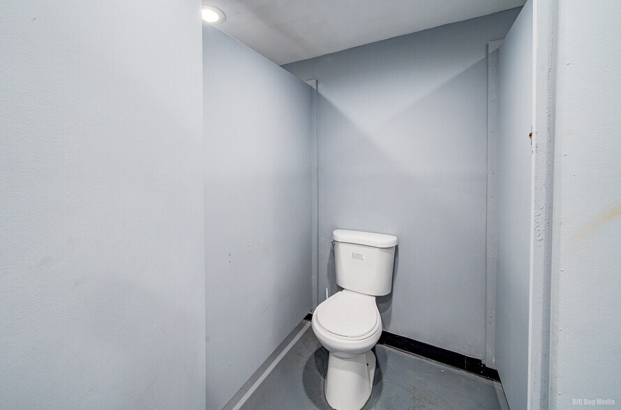 More Photos Of 1446 S 50th Ave, Cicero Religious Facility For Sale