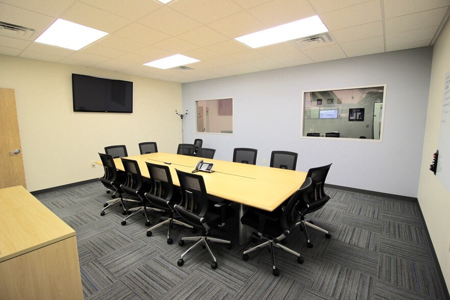 More Photos Of 14702 Jersey Shore Dr, Houston Warehouse For Lease