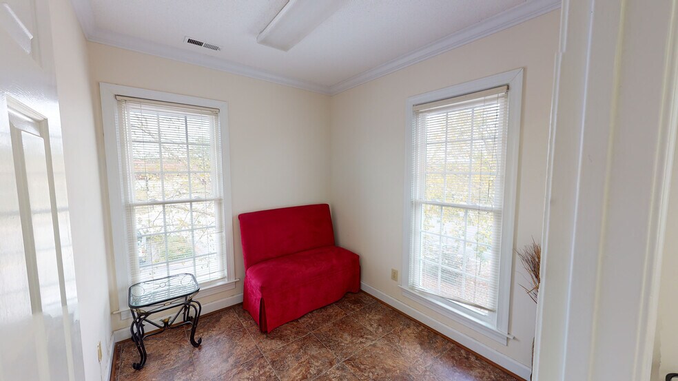 More Photos Of 596 Executive Pl, Fayetteville Office For Sale