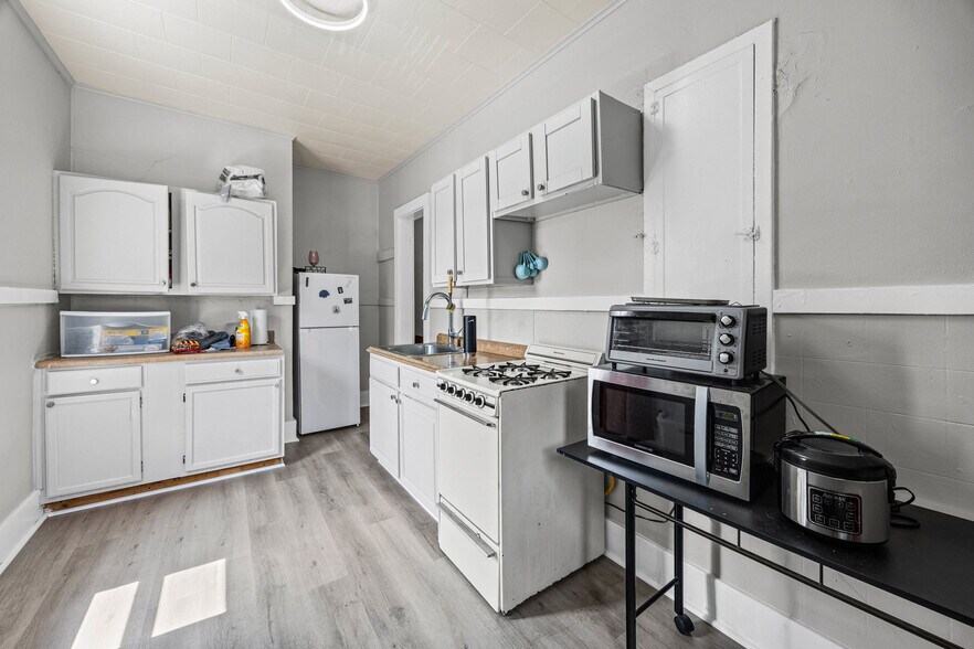 More Photos Of 321 Driving Park Ave, Rochester Apartments For Sale