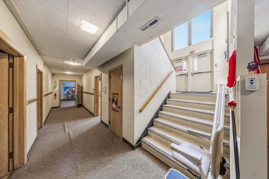 More Photos Of 224 SW 3rd St, Ankeny Specialty For Sale