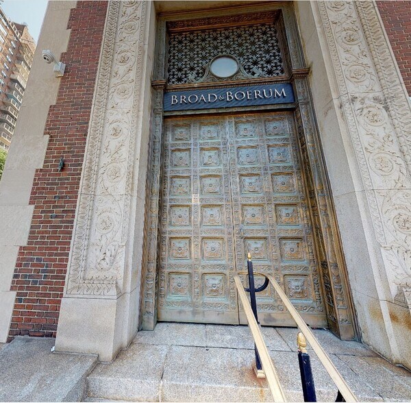 More Photos Of 545 Broadway, Brooklyn Office Residential For Lease