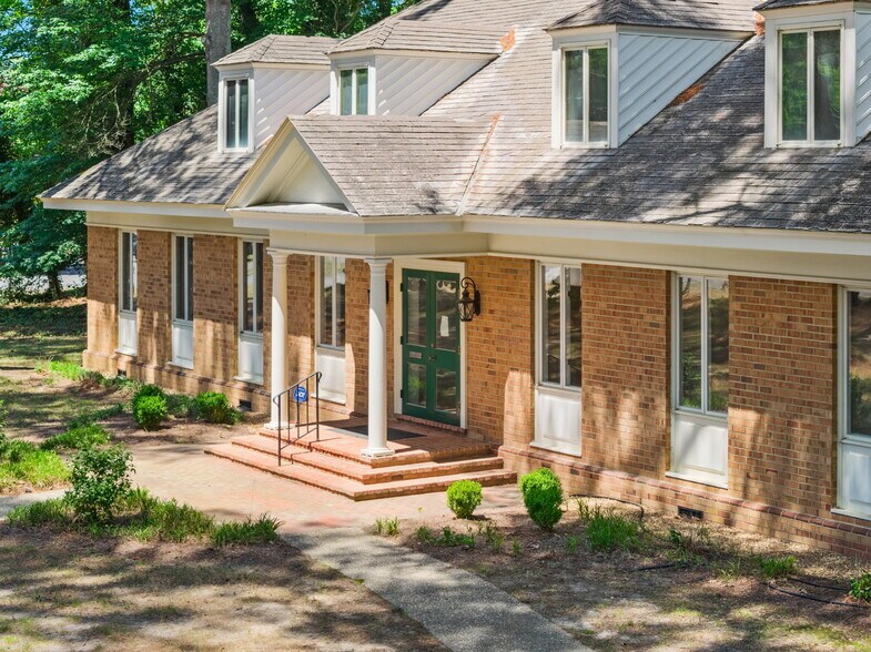 More Photos Of 678 Rappahannock Dr, White Stone Office For Sale