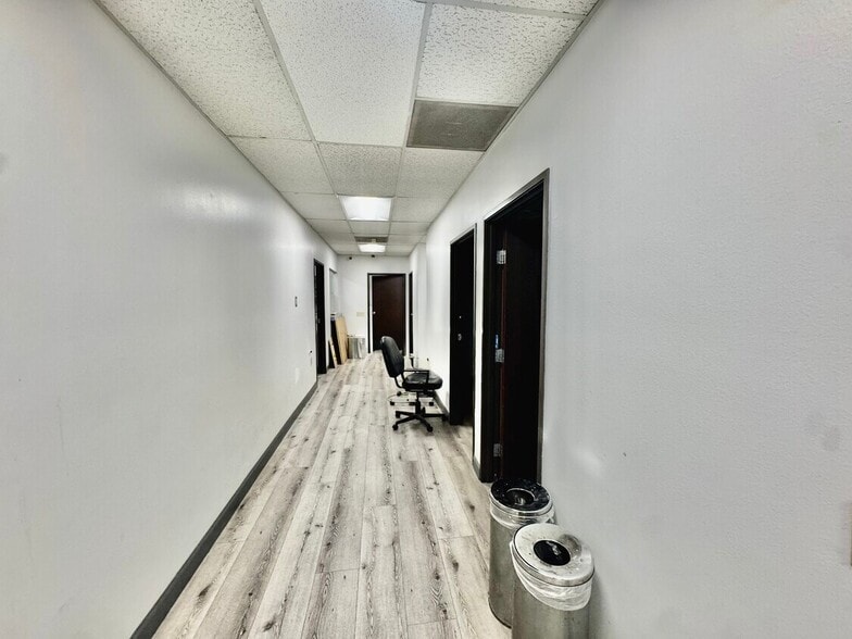 More Photos Of 4401-4405 S Vermont Ave, Los Angeles Medical For Lease