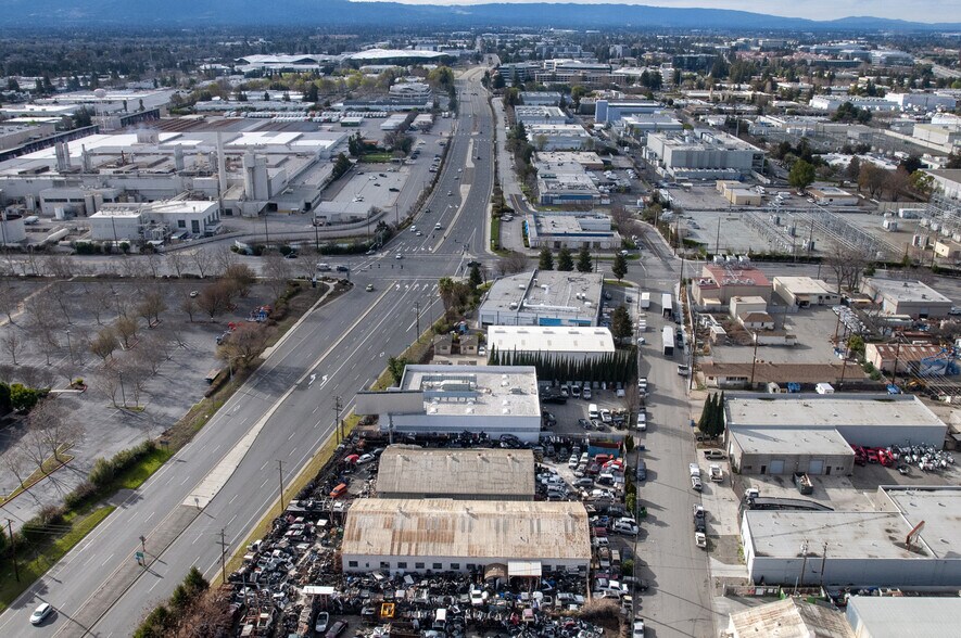 More Photos Of 790 Comstock St, Santa Clara Auto Salvage Facility For Sale