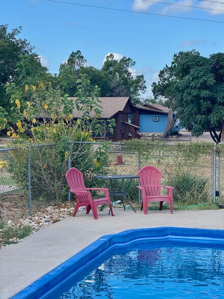 More Photos Of 1400 Ranch Road 261, Buchanan Dam Hotel For Sale