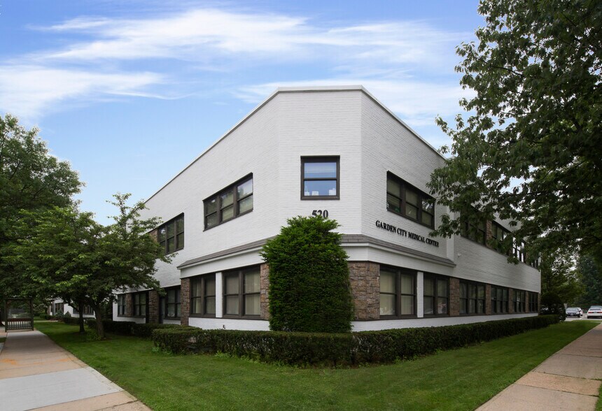 More Photos Of 520 Franklin Ave, Garden City Medical For Lease