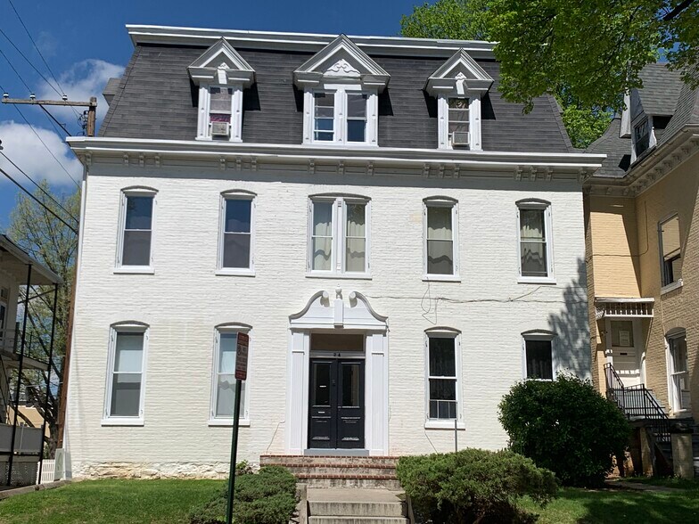 More Photos Of 24 Broadway, Hagerstown Apartments For Sale