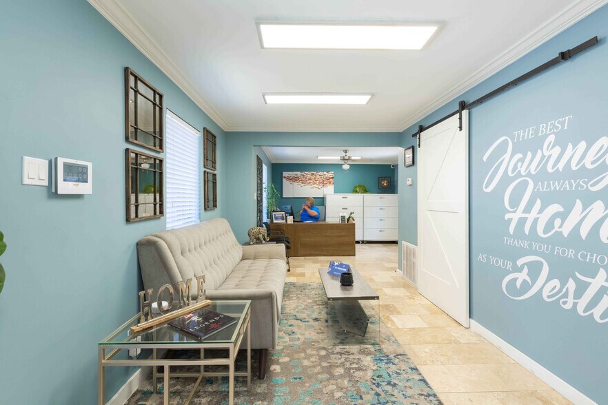 More Photos Of 10000 Hammerly Blvd, Houston Apartments For Sale