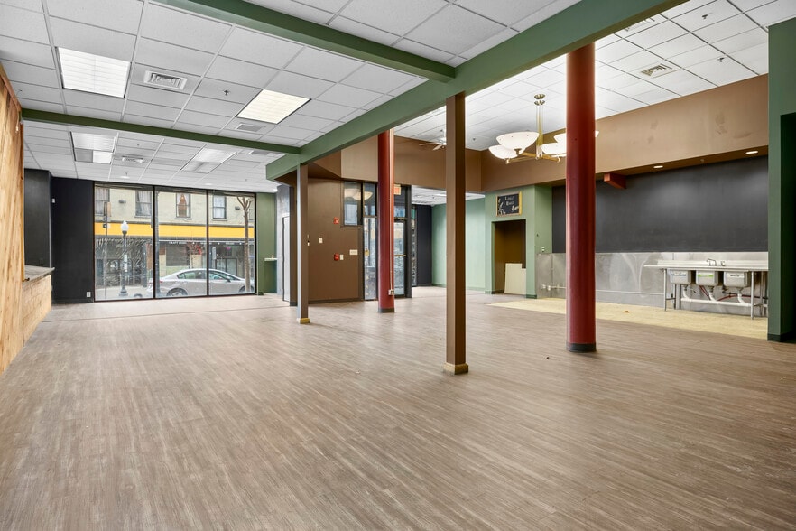 More Photos Of 40 Steuben Pl, Albany Apartments For Lease