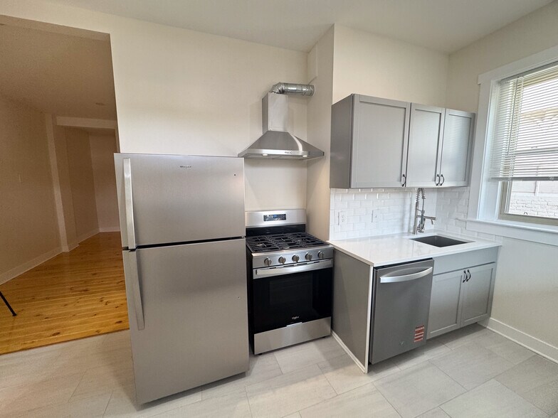 More Photos Of 3427 13th St NW, Washington Apartments For Sale