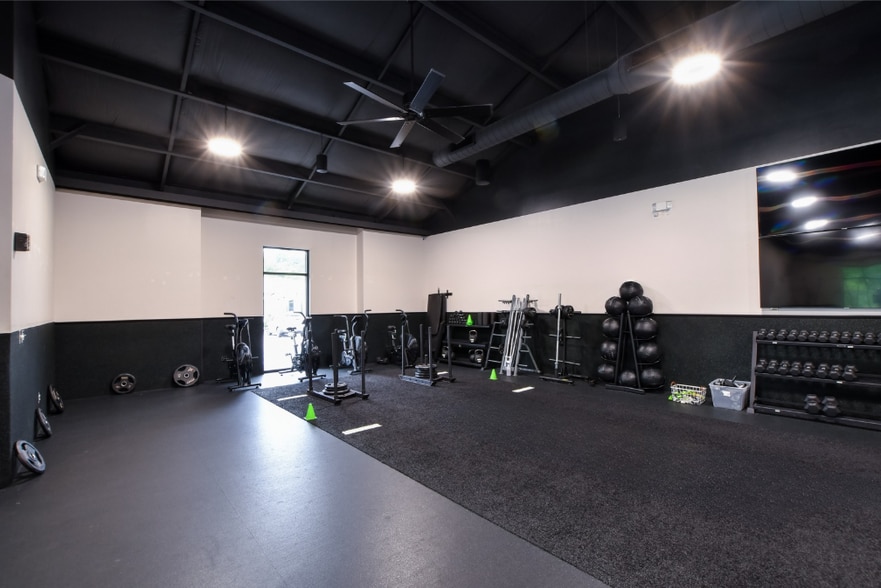 More Photos Of 309 Hwy 14, Simpsonville Storefront Retail Office For Lease