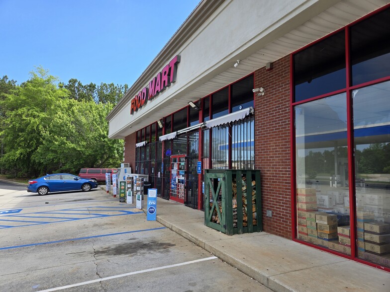 More Photos Of 5040 Highway 5, Douglasville Service Station For Lease