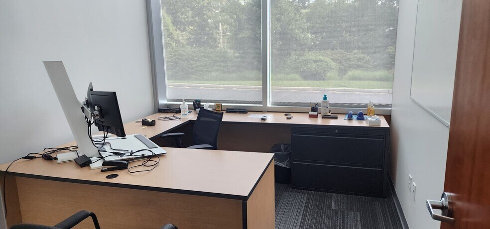 More Photos Of 227 N Route 303, Congers Warehouse For Lease