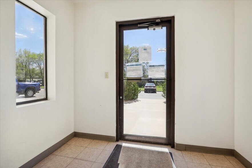 More Photos Of 628 W 5th St, Cortez Office For Sale