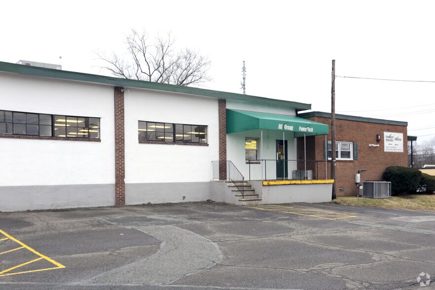 More Photos Of 305 Island Rd, Mahwah Coworking Space