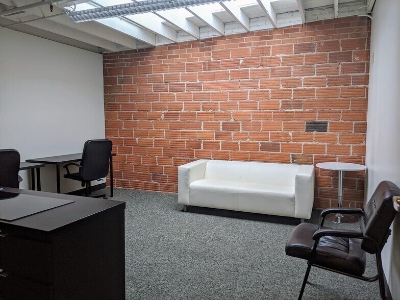 More Photos Of 207 W 5th Ave, Eugene Coworking Space