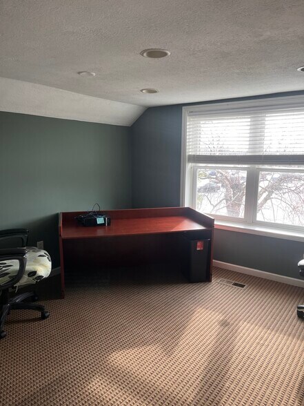 More Photos Of 1815 S Walnut St, Bloomington Loft Creative Space For Sale