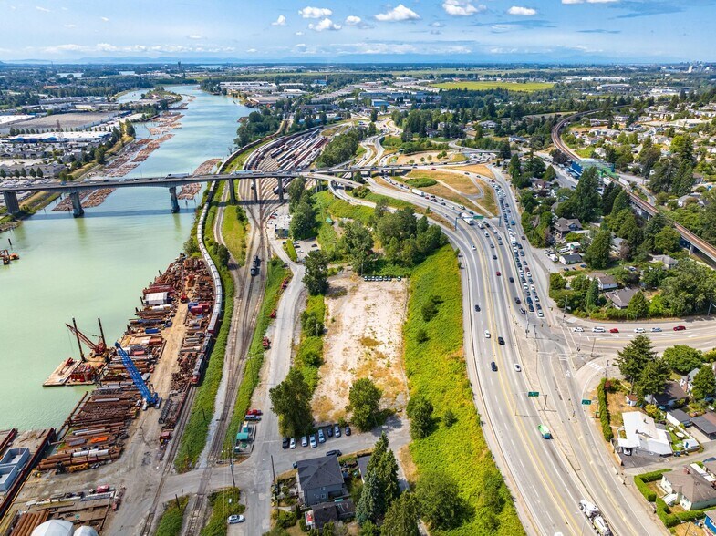 More Photos Of 502 Twentieth St, New Westminster Land For Lease